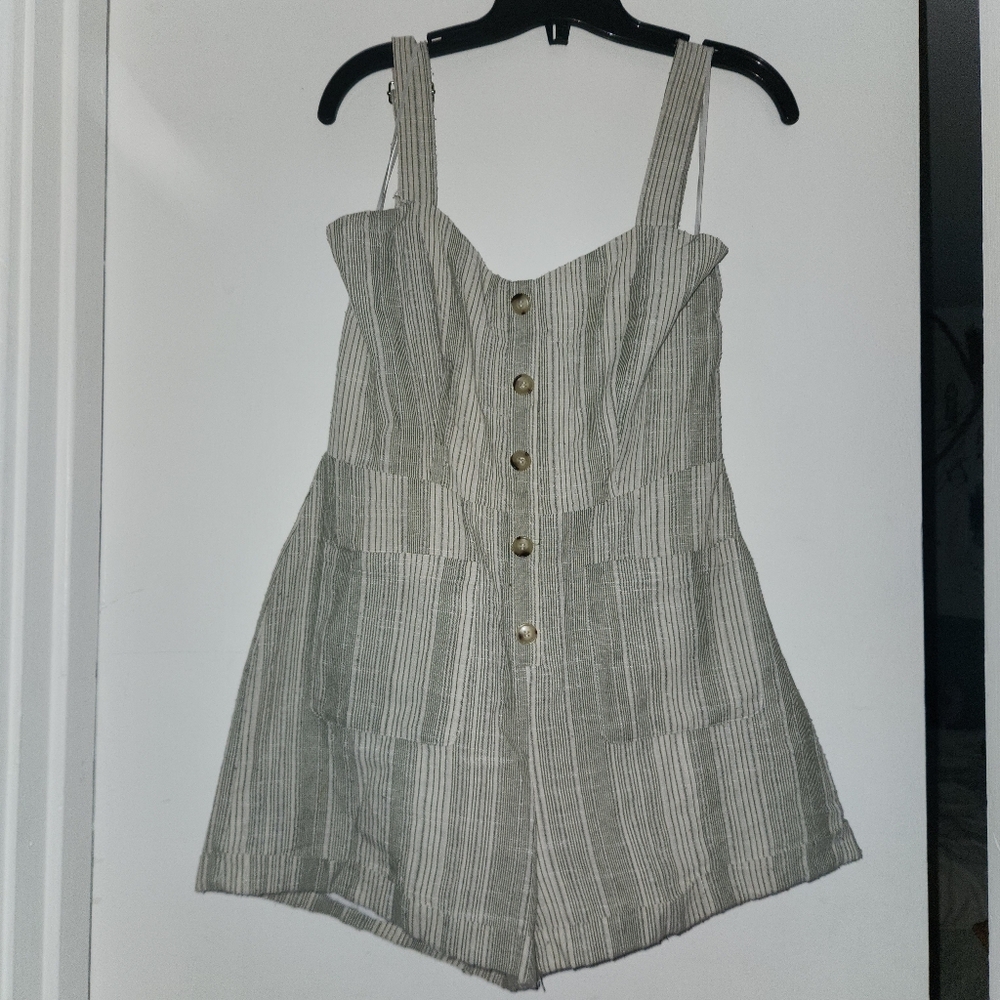 Sage White and Olive-Striped Lined Romper